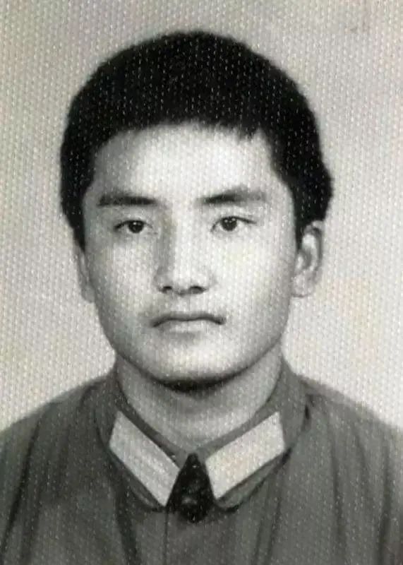 扯掉手榴弹的拉火环 苗族战士周忠烈与敌人同归于尽