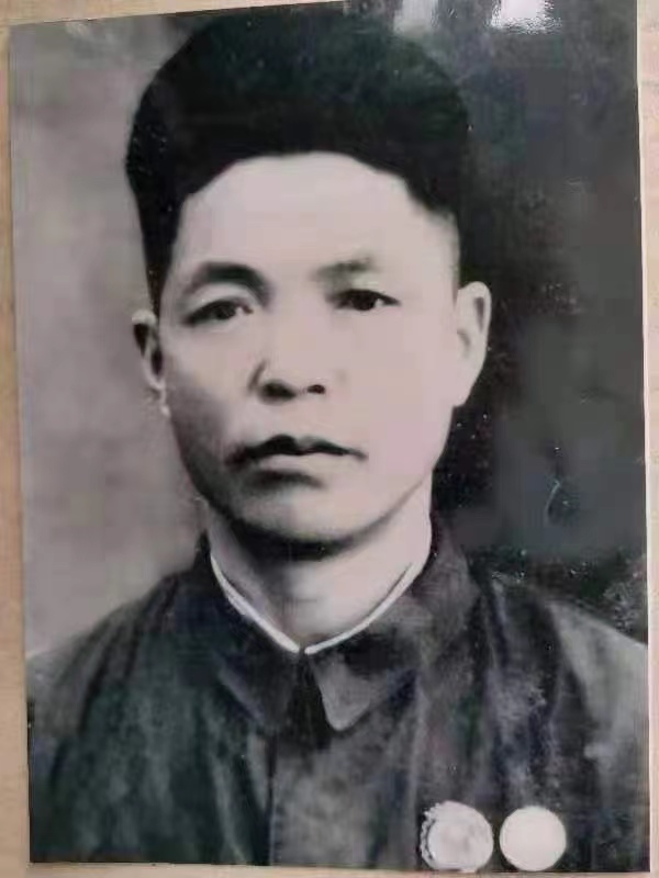 血战平型关的红军老英雄杨贵成